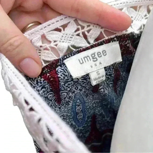 Umgee Boho Off-The-Shoulder Romper size S with pockets & adjustable straps - Picture 9 of 9